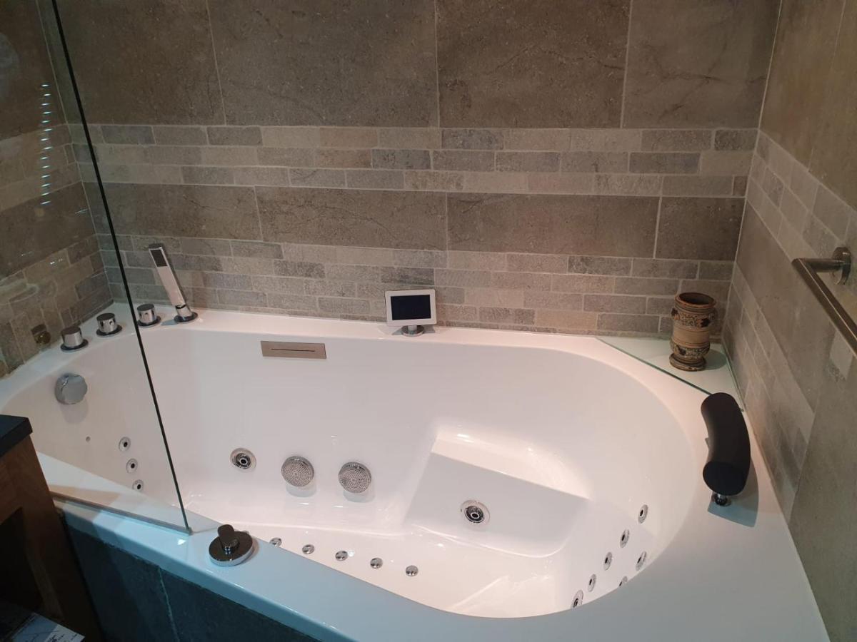 Chalet Ananda Avec Sauna, Baignoire Balneo Et Terrasse Σαμονί Εξωτερικό φωτογραφία
